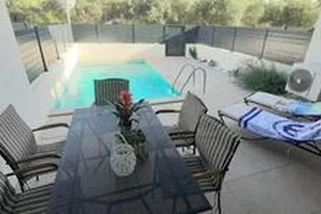 Apartmán With Private Pool