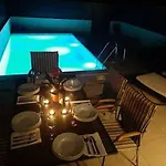 With Private Pool Appartement *